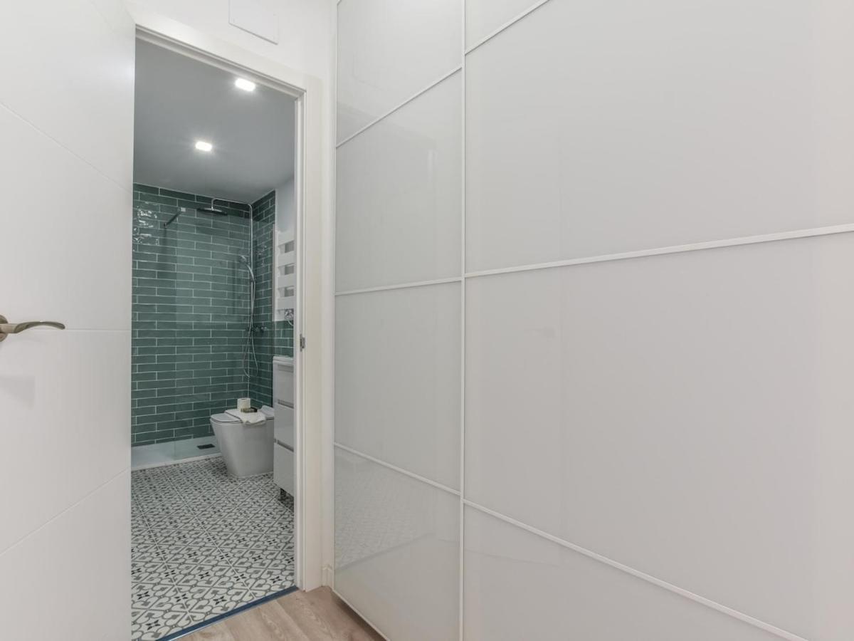 Apartamentos En Madrid Rio Reformados Alquiler Temporal Exterior photo